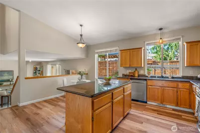 15906 SE 255th Street, Covington, WA 98042 - Photo 4