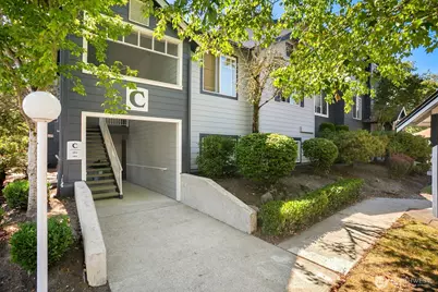 10825 SE 200th St #C101, Kent, WA 98031 - Photo 1