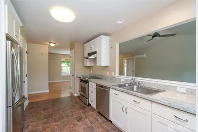 121 Broadmoor Street, Sequim, WA 98382 - Photo 10