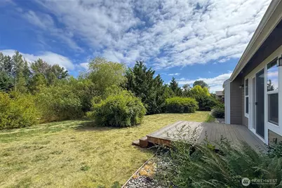 121 Broadmoor Street, Sequim, WA 98382 - Photo 32