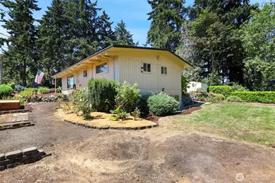 10013 Barnes Lane S, Tacoma, WA 98444 - Photo 26