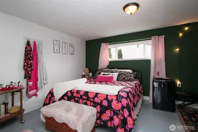 413 E Orcas Avenue, Port Angeles, WA 98362 - Photo 24