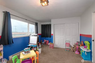 413 E Orcas Avenue, Port Angeles, WA 98362 - Photo 20