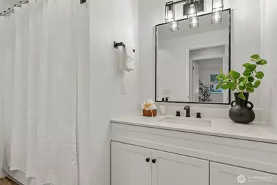 17519 149th Avenue SE #D-3, Renton, WA 98058 - Photo 6