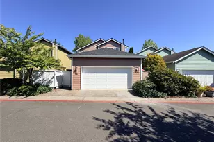 4611 NE 5th Pl, Renton, WA 98059 - Photo 34
