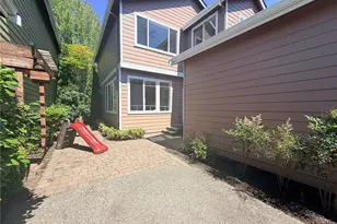 4611 NE 5th Pl, Renton, WA 98059 - Photo 32