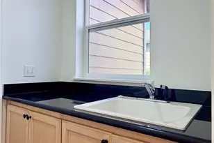 4611 NE 5th Pl, Renton, WA 98059 - Photo 30