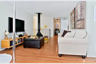 10606 Roosevelt Way NE, Seattle, WA 98125 - Photo 10