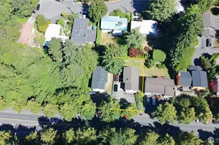 10606 Roosevelt Way NE, Seattle, WA 98125 - Photo 4