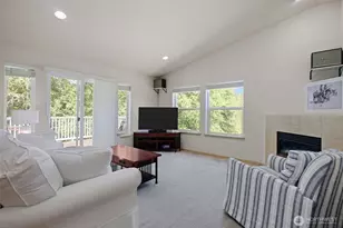 7977 E Clam Bay Ct, Port Orchard, WA 98366 - Photo 2