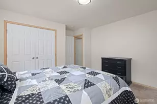 7977 E Clam Bay Ct, Port Orchard, WA 98366 - Photo 16