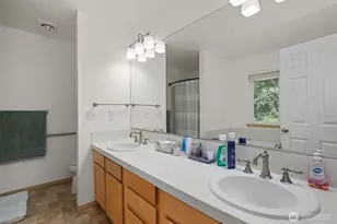 7977 E Clam Bay Ct, Port Orchard, WA 98366 - Photo 14