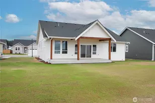 316 W 3rd St, Everson, WA 98247 - Photo 30