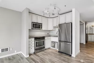511 E Roy St #213, Seattle, WA 98102 - Photo 20