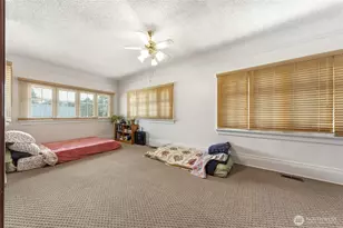 193 S Columbia St, Milton-Freewater, OR 97862 - Photo 10