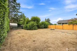 640 161st St S, Spanaway, WA 98387 - Photo 16