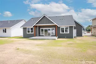 320 W 3rd St, Everson, WA 98247 - Photo 32