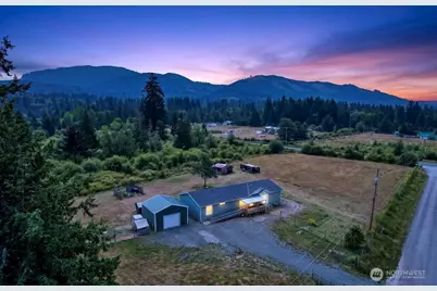 62 Hoffman Road, Port Angeles, WA 98363 - Photo 2