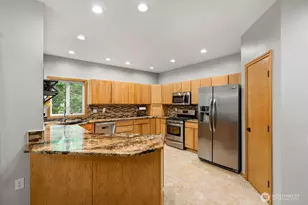 3730 SW Galway Ct, Port Orchard, WA 98367 - Photo 10