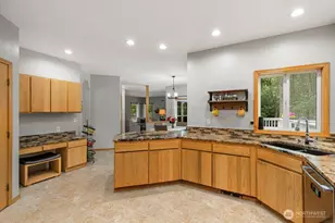 3730 SW Galway Ct, Port Orchard, WA 98367 - Photo 14
