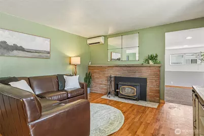 20818 77th Place W, Edmonds, WA 98026 - Photo 4