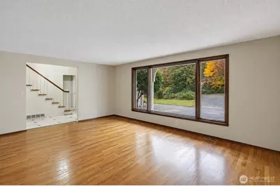 25413 SE Mirrormont Drive, Issaquah, WA 98027 - Photo 10