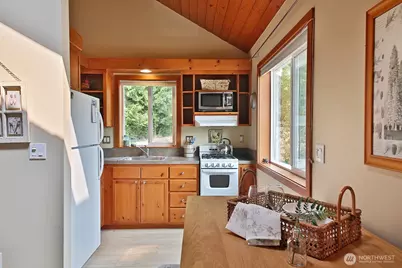 5537 Bayview Road, Langley, WA 98260 - Photo 26