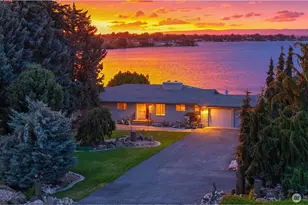 2928 W Marina Dr, Moses Lake, WA 98837 - Photo 1