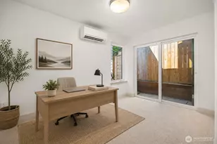 1255 NE 100th St, Seattle, WA 98125 - Photo 2