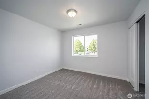 123 E 9th Ave, Moses Lake, WA 98837 - Photo 16