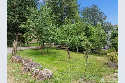 24810 Big Valley Road NE, Poulsbo, WA 98370 - Photo 34