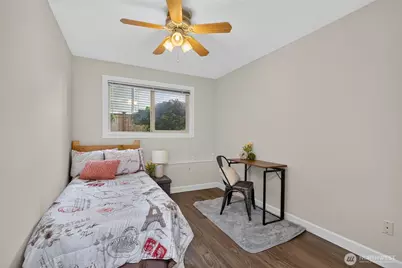 402 170th Place SW, Bothell, WA 98012 - Photo 28