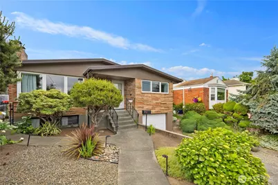 2422 W Lynn Street, Seattle, WA 98199 - Photo 2