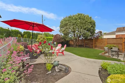 2422 W Lynn Street, Seattle, WA 98199 - Photo 26