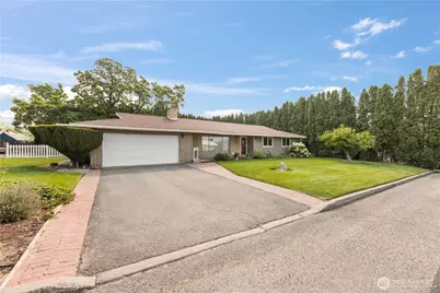 903 Selkirk Place, Brewster, WA 98812 - Photo 2