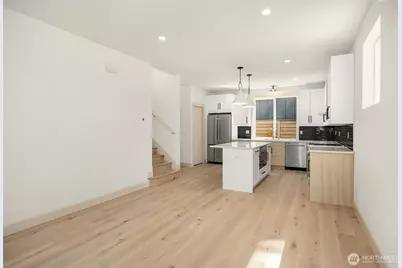 1257 NE 100th Street, Seattle, WA 98125 - Photo 6