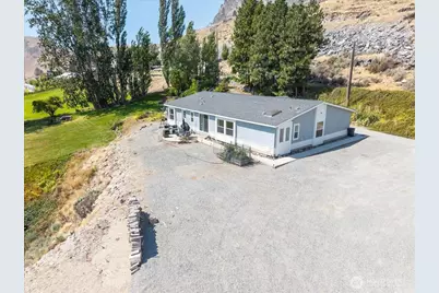 148 US Hwy 97A, Chelan, WA 98816 - Photo 1