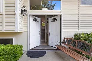 13042 SE 184th Pl, Renton, WA 98058 - Photo 4
