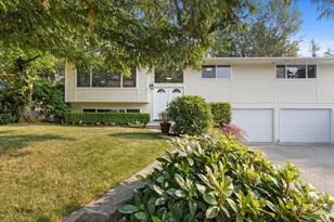 13042 SE 184th Pl, Renton, WA 98058 - Photo 1