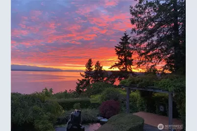 11912 Marine View Drive, Edmonds, WA 98026 - Photo 1