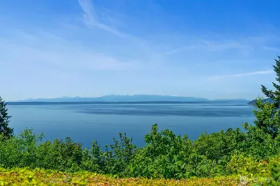 11912 Marine View Drive, Edmonds, WA 98026 - Photo 8