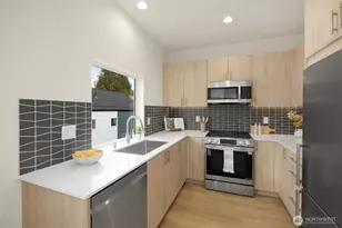 3920 B S Juneau St, Seattle, WA 98118 - Photo 12