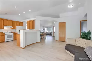 1825 SW 331st St, Federal Way, WA 98023 - Photo 14