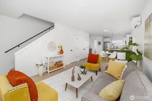 13730 Stone Ave N, Seattle, WA 98133 - Photo 2