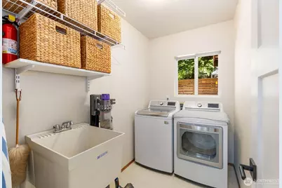10920 NE 189th Street, Bothell, WA 98011 - Photo 30