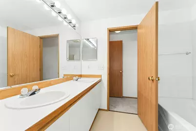 23326 55th Avenue S #11-1, Kent, WA 98032 - Photo 18