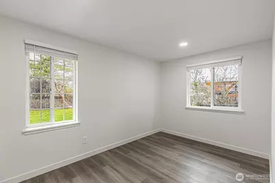 4424 S Holly Street, Seattle, WA 98118 - Photo 14