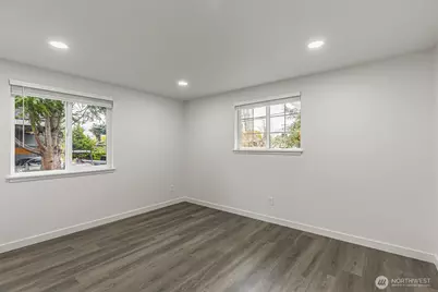 4424 S Holly Street, Seattle, WA 98118 - Photo 16