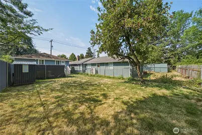 4424 S Holly Street, Seattle, WA 98118 - Photo 20