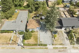 4424 S Holly St, Seattle, WA 98118 - Photo 38